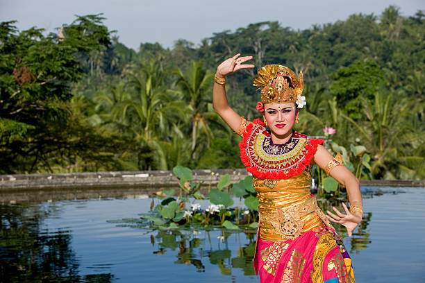 traditional Balinese dance